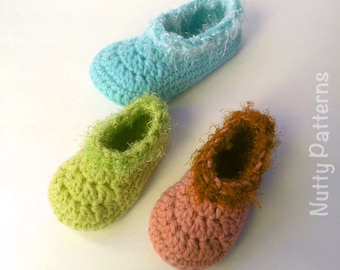 Crochet Pattern * HOLLAND SLIPPERS * Instant Download Pattern #442 * Children * sizes 8-13 * Fast and Easy * Pdf * house slippers