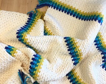 Crochet Pattern - AXEL BLANKET - Instant download #536 - multiple sizes - girls - boys - super bulky