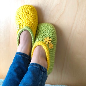 Crochet Pattern EMILIA SLIPPERS for Teens and Adults Super Bulky yarn house shoes Instant Download pattern 547 easy diy gift image 10