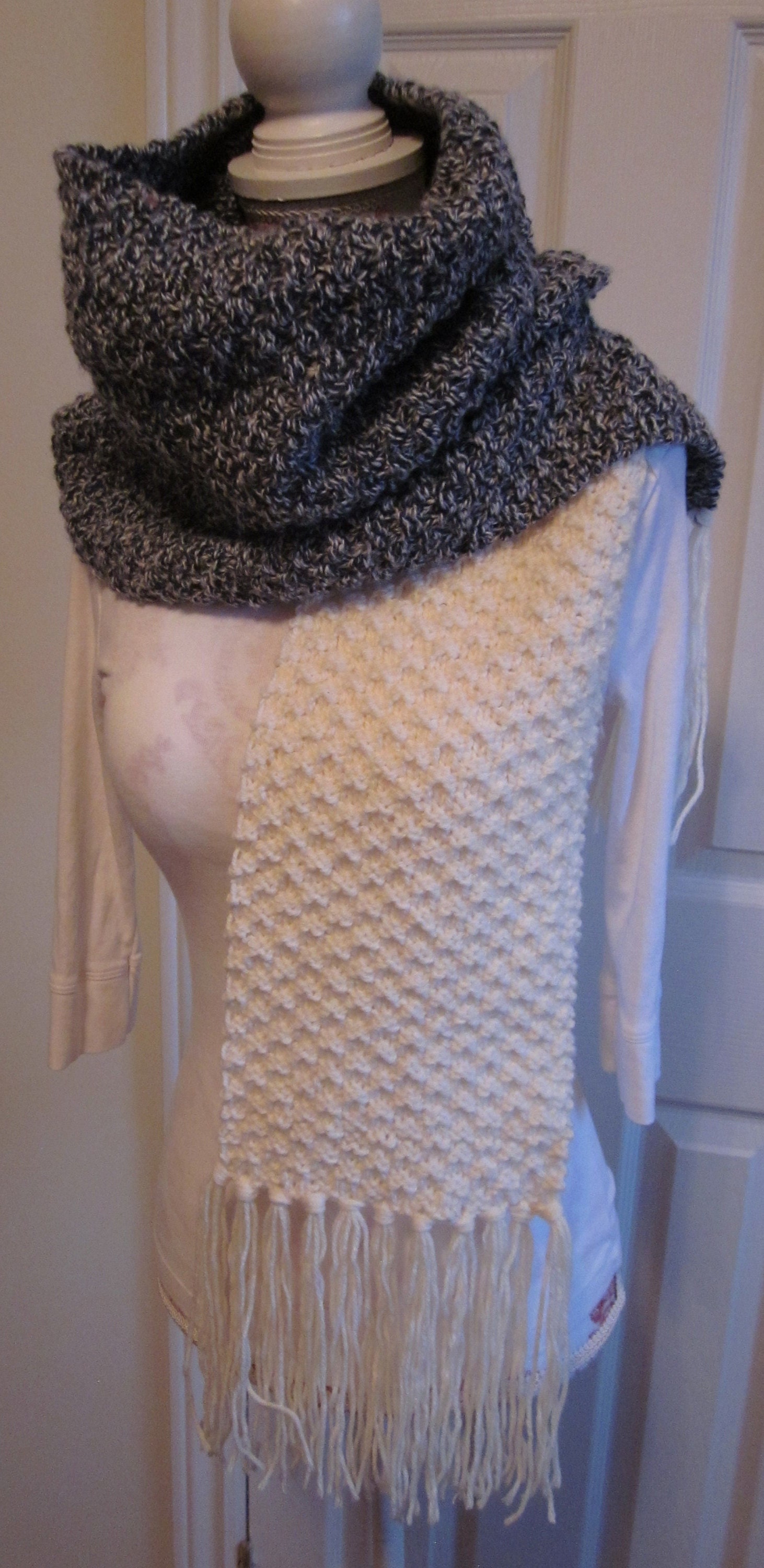Hurdle Stitch Scarf - Loom Knitted Pattern and video tutorial