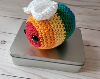 crochet pride bee plush, rainbow bee stuffed animal, subtle pride merch, LGBTQIA friendly bee gifts for women, LGBTQ plushies, coming out