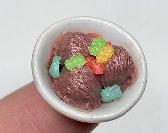 Handmade miniature food, realistic miniatures, miniature ice cream, candy, dollhouse food, sculpture, tiny food