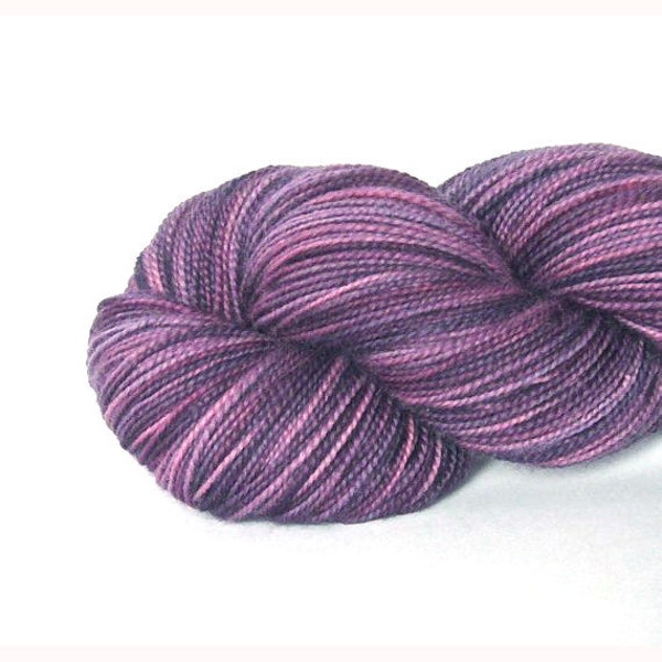 Hand geverfd BFL HT 4ply Sock Yarn 'Plumlicious' halve vaste