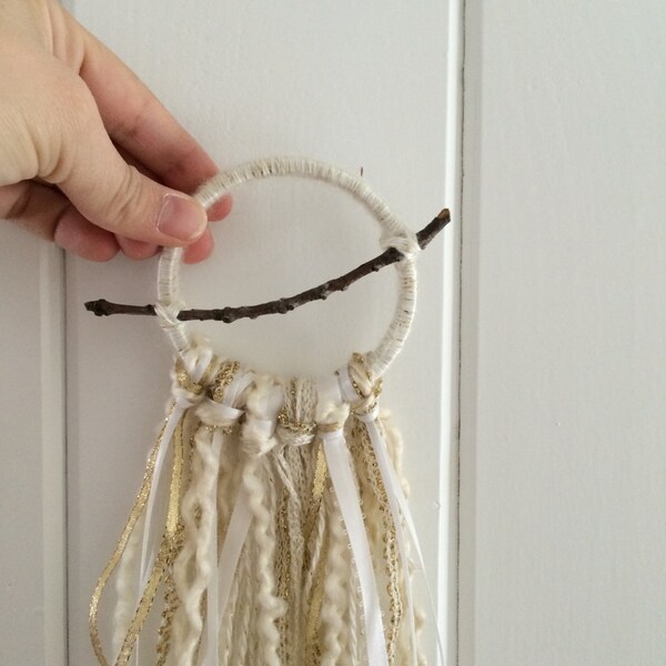 Mini dream catcher - gold, cream