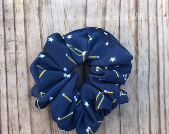 Constelación Scrunchie