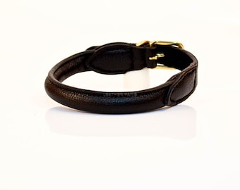 LPNY Rolly zacht lederen halsband. Zwarte opgerolde kraag. Echt leer, comfortabel, voor honden, puppy's, huisdieren, bovennerf, dikke rol leertextuur