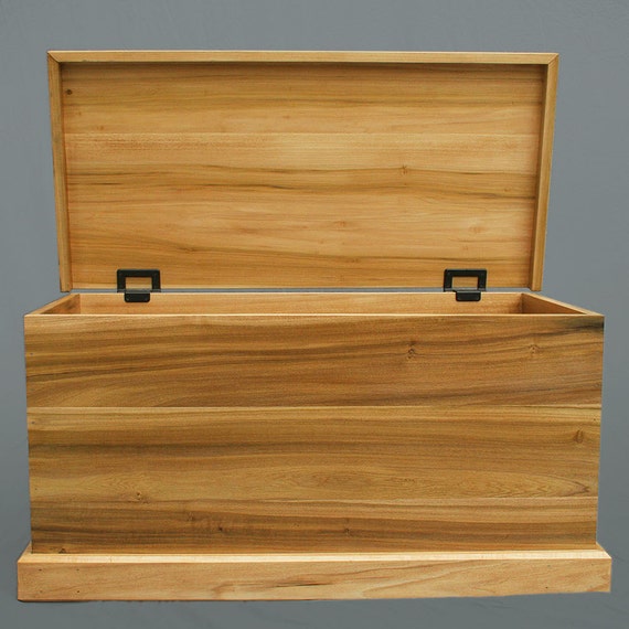 toy chest hardware