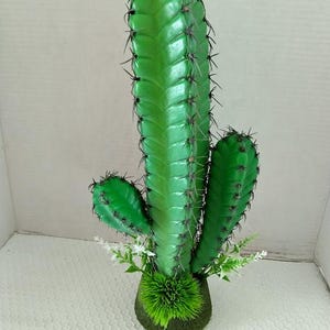 15&quot; Artificial column cactus.