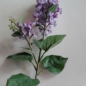 Artificial lavender silk lilac stem