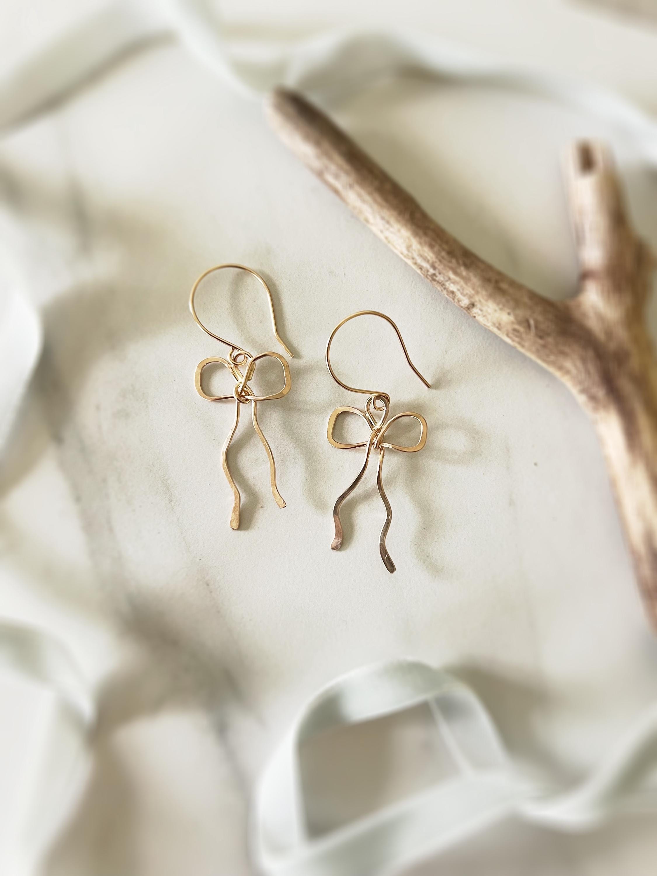 thumbnail image 2 of Bow Earrings Dangle Gold Bow Earrings For Women Bow Tassel Chain Earrings Ribbon Bow Dangle Earrings Bowknot Long Earrings Gold Silver Statement Earrings ( Gold Bow Dangle Earrings Gold 2 of 11