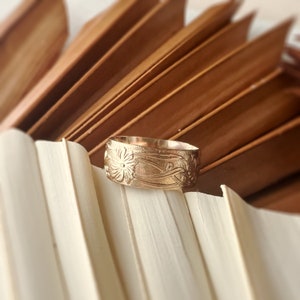 Elise Cigar Band, Floral Cigar Band