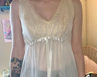 1970s / 1980s Vintage Blue Nightgown, Vintage Lingerie, 1970s Nightgown, 1980s Nightgown, Vintage Dress
