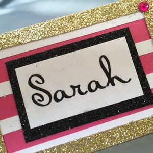 Tarjetas de colocación hechas a mano, personalizadas y hechas a pedido