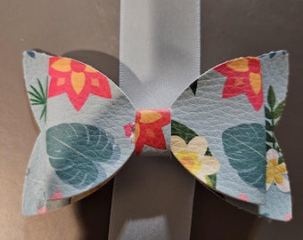 Flowers & Pretty Stuff Hair Bow