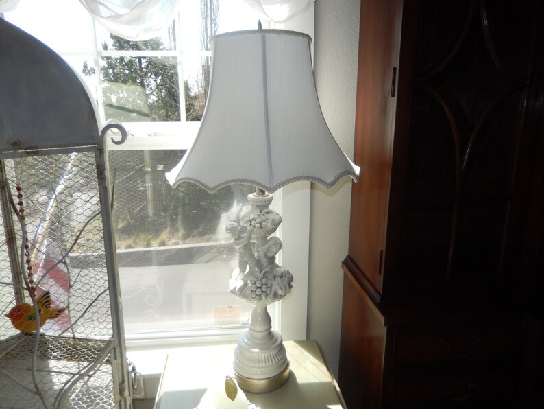 ITALY CHERUB LAMP