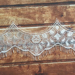 Chantilly Lace Trim, Eyelash Lace Trim, Gorgeous Floral Design, For Bridal, Garment, Off White, 3 Meters per Piece