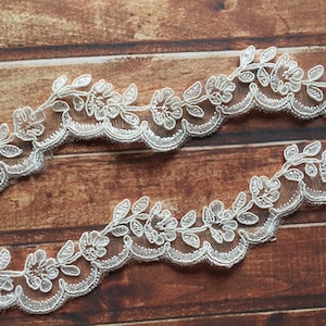 High Quality! Gorgeous Ivory Corded Alencon Small Lace Trm For Wedding Dress and Bridal Veil, Sell By Yard