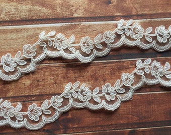 High Quality! Gorgeous Ivory Corded Alencon Small Lace Trm For Wedding Dress and Bridal Veil, Sell By Yard