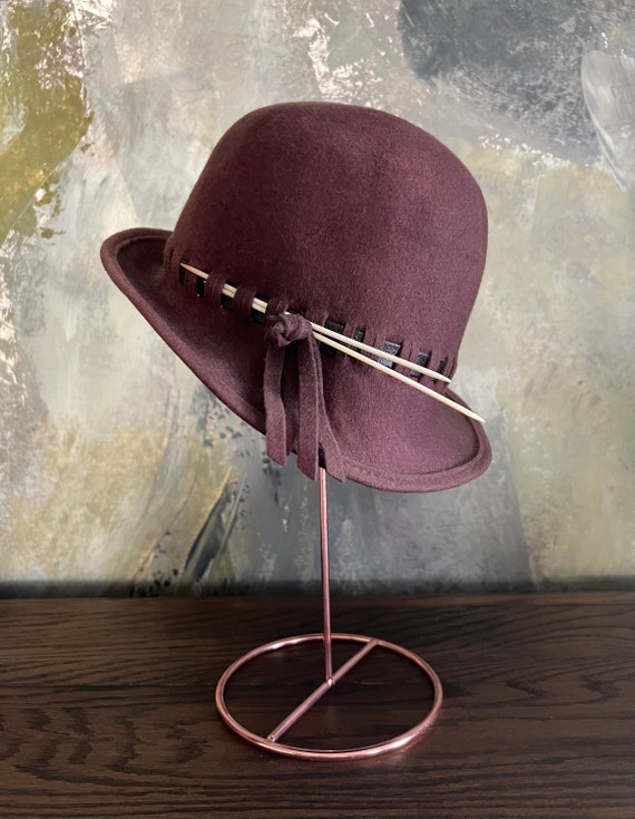 1940s Cloche Brown Wool Fringed Cloche/bucket Hat With Olive  display picture 2