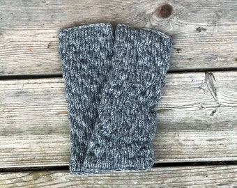fur lined knitted gloves