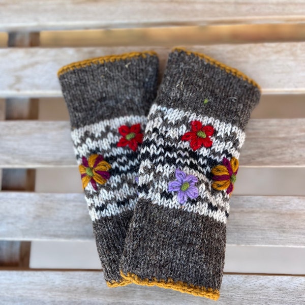 Embroidered Wool Fingerless Fleece Lined Gloves - last pair