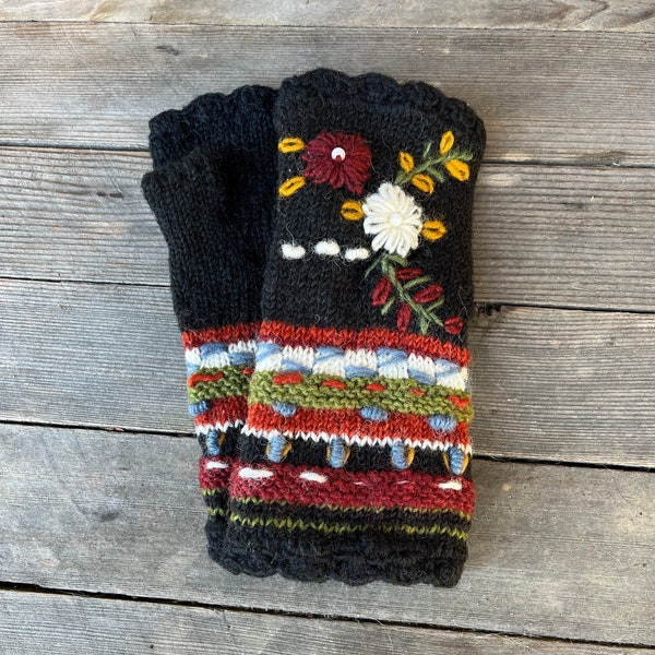 Embroidered Wool Fingerless Fleece Lined Gloves - last pair