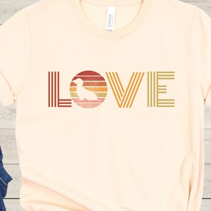 Dachshund Love Shirt, Dachshund Lover Gift, Love Dachshund Shirt, Dog Lover shirt, Retro Shirt, Vintage Shirt, Doxie shirt, Weiner Dog shirt