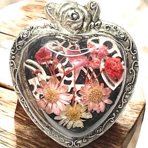 Silver Pink Flowers and lace Resin Art Heart Pendant Necklace Gifts for Her