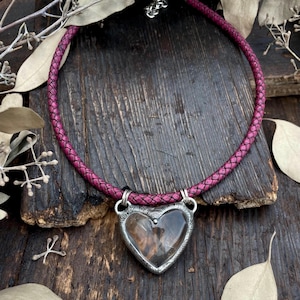 Quartz Crystal Heart and Leather Necklace / Quartz Jewelry / Quartz Pendant / Crystal Necklace / Statement Necklace / Heart Necklace