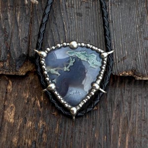Solar Quartz and Leather Necklace / Solar Quartz Jewelry / Quartz Pendant / Crystal Necklace / Statement Necklace