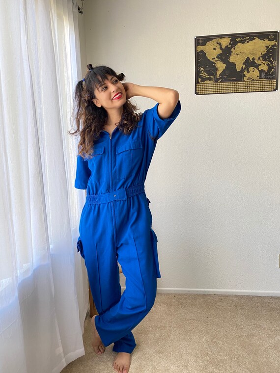 Vintage 90’s blue jumpsuit lots of pockets size M/