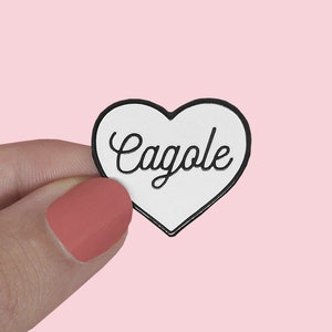 Pin&#39;s &quot;Cagole&quot; | feminist girl power woman summer south vacation summer provence marseille fashion friend sister best friendship | gift idea