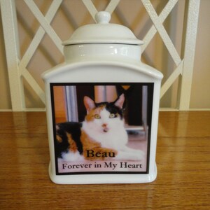 Pet Cremation Urn, Photo Memorial, Personalized Cat Urn, Dog Urn, Photo Urn, Memorial Urn