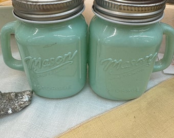 Mint Green Mini-Mason Jar Pepper & Salt Shakers | Summer Parties | Glass | Retro | Vintage Decor | Table Accessories | Spices | Farmhouse