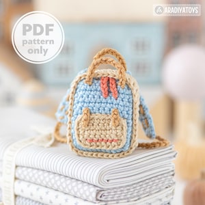 Amigurumi-Puppenrucksack-Häkelanleitung AradiyaToys, Puppenzubehör, gehäkelte DIY-Anleitung PDF-Datei handgefertigte Tasche, Amigurumi-Muster, Schlüsselanhänger