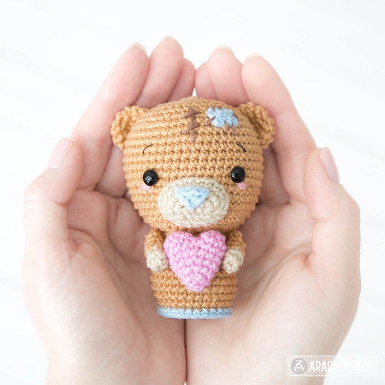 Valentine Minis set from AradiyaToys Minis collection / cute crochet patterns by AradiyaToys Amigurumi tutorial PDF file / kawaii image 9