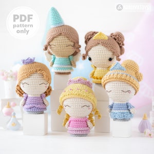 Patrón de crochet princesa 5 en 1 muñeca amigurumi mini patrón de crochet amigurumi princesas PDF Tutorial de bricolaje de hadas del Mini Reino AradiyaToys