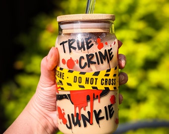 True crime junkie libbey beer can glass with lid and straw horror blood spatter iced coffee iced tea cocktails smoothie