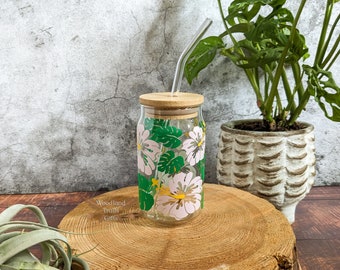 Tropical hibiscus monstera leaf libbey / beer can glass + lid & straw - iced coffee - iced tea - cocktail - smoothie. Colour changing