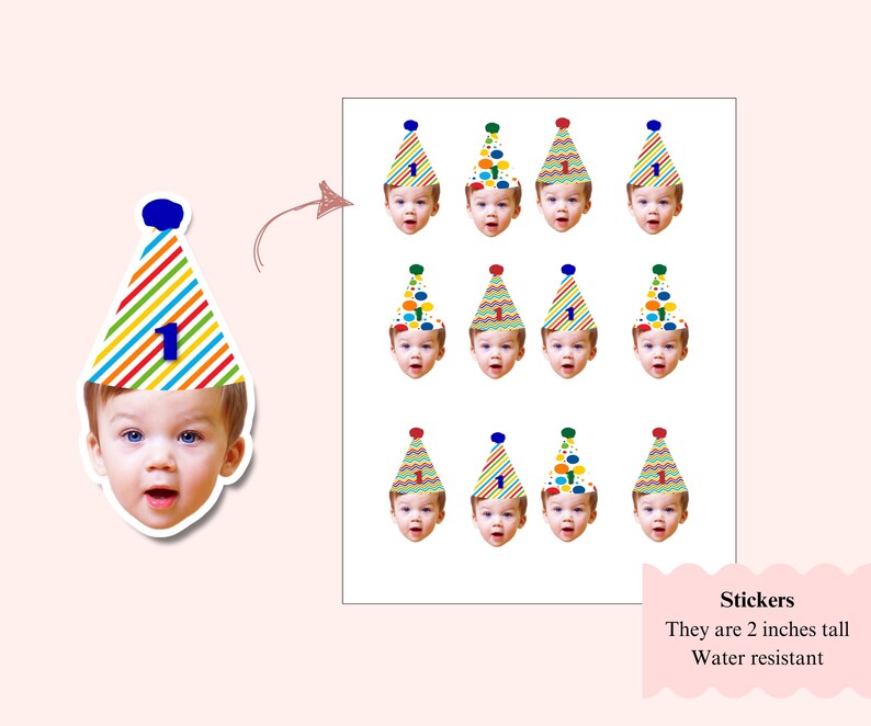 K&ouml;nnte beinhalten: Aufkleberbogen mit dem Gesicht eines Babys mit einem bunten Partyhut mit der Zahl 1. Die Aufkleber sind 5 cm hoch und wasserfest. Der Hut hat eine blaue Bommel und die blaue Zahl 1.