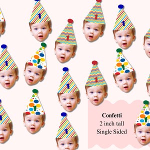 K&ouml;nnte beinhalten: Ein Muster von Kindergesichtern mit bunten Partyh&uuml;ten mit der Zahl 1. Die H&uuml;te sind mit Streifen und Konfetti verziert. Der Text "Konfetti, 5 cm hoch, einseitig" ist ebenfalls sichtbar.