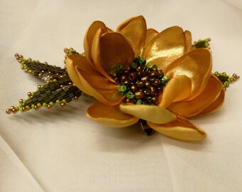 Wedding  dress accessories, flower  pin, floral hairpiece, bridal accessory, gold flower pin..