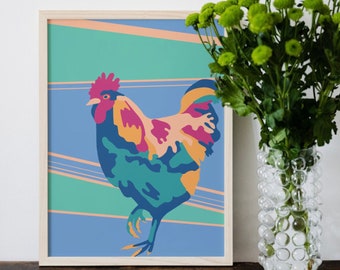 Op de afbeelding: Een kleurrijke illustratie van een haan in een kleurenschema van blauw, groen en perzik. De haan staat op een blauwe achtergrond met perzik- en groene strepen.
