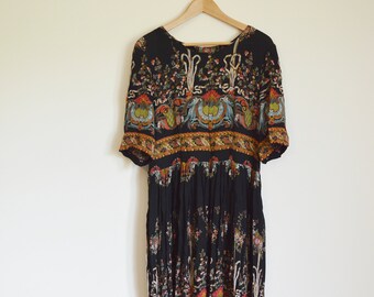 vintage 1970s patterned maxi dress
