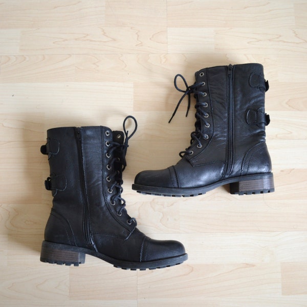 Vintage Black Tall Lace Up Combat Boots Size 9.5  / UK 7 / EU 40