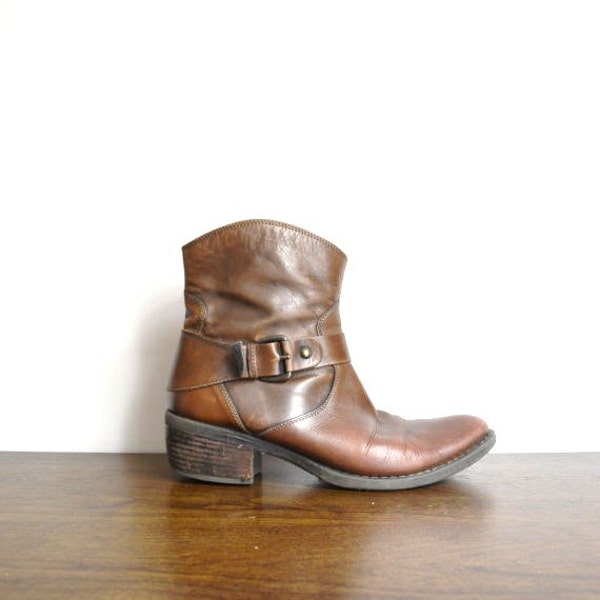 Vintage Leather Brown Western Boots