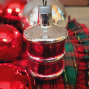 17 Vintage Glass Christmas Ornaments image 3