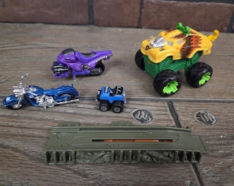 Vintage Toy Race Cars Matchbox, Lesney, Midge Toy, Hot Wheels and More!