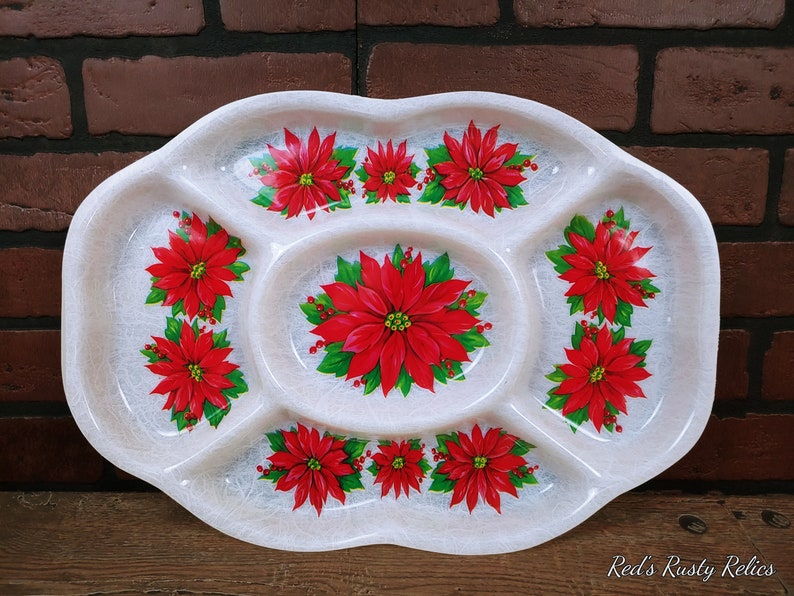 Vintage Plastic Poinsettia Platter image 1