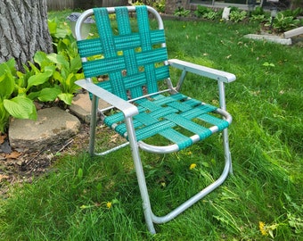 Mid Century Vintage Child Size Turquoise Webbed and Aluminum Folding Garden/Lawn Lounge Chair